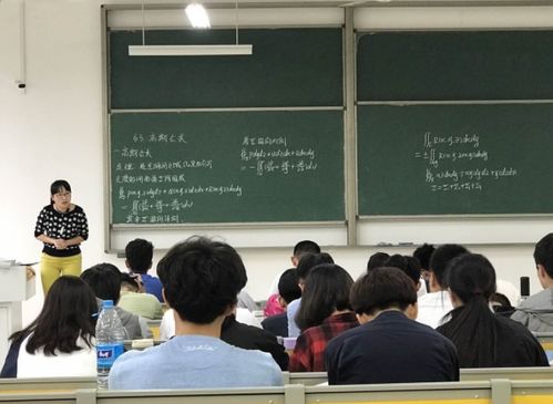 大學四年“悶頭”學習的“書呆子”，畢業后路在何方？專業教育咨詢的視角
